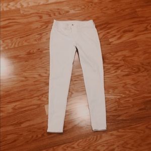 American Eagle White Jeans